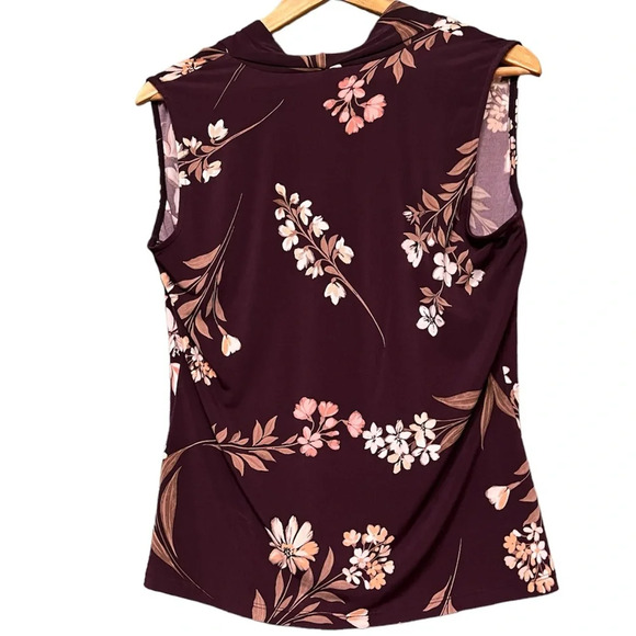 Calvin Klein sleeveless top size medium (M), floral design purple, sleeveless - Picture 2 of 5